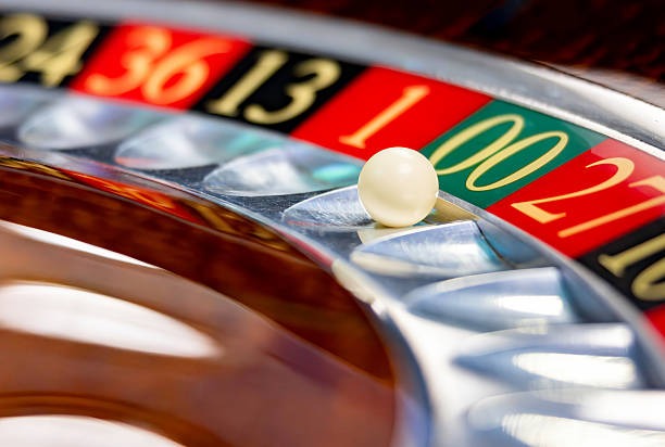 carikan danatoto platform interface showing slot games, live dealer tables, and sportsbook markets
